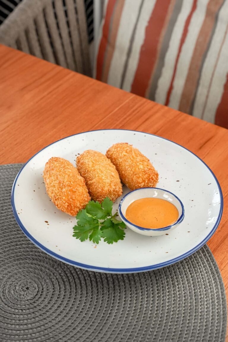 Crispy fried croquettes served with a spicy chipotle aioli